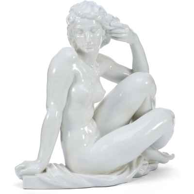 Скульптура «Пробуждение» Европа 1940