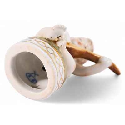 Скульптура «Девочка с мандолиной» Германия. XX век