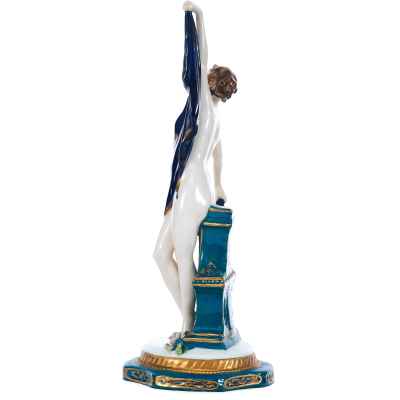 Скульптура Обнаженная фарфор, Е.&А. Müller Германия 1890-1927 гг. Н- 27,8 см. Рудольштадт 1890-1927 гг