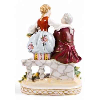 Скульптура Цветочница и кавалер фарфор, E.&A. Müller Германия кон. XIX в. H-15,3 см. Рудольштадт. Германия 1890-1927 гг