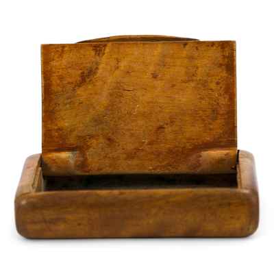 Портсигар ИТЛ ГУЛАГ дерево, резьба СССР 1930-40-е гг. 7,7x11,3 см. СССР 1930-1940- гг