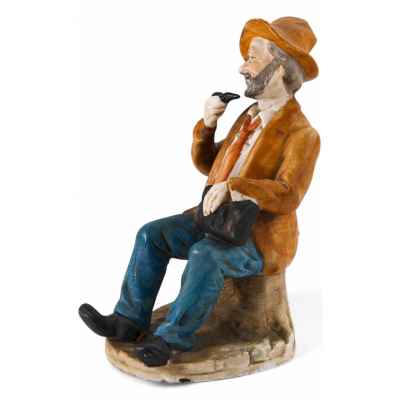 Скульптура Курильщик бисквит Германия пер. пол. ХХ в.  Н-13,5 см. Германия. первая половина ХХ века