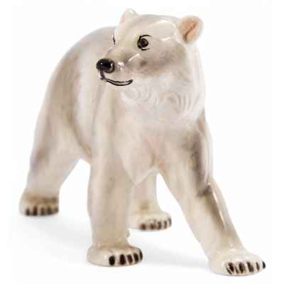 Скульптура Полярный медведь фаянс Европа сер. ХХ в. Н-16,8 см. Европа вторая половина ХХ века