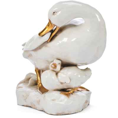 Скульптура Утка с утенком фарфор, Дрессель, Кистер и Ко. (Dressel, Kister & Cie) Германия 1905-22 гг. 23x30,5 см. Пассау, Германия 1905-1922 гг