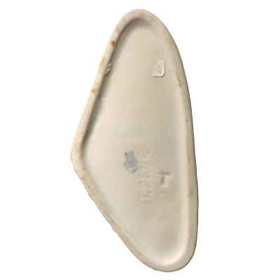 Скульптура Виолончелист фарфор, Жолнаи (Zsolnay) Печ Венгрия сер. ХХ в. 14х21,9 см. Печ, Венгрия 1924-1970 гг