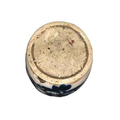 Ваза фаянс, роспись подглазурная Китай нач. XIX в. 9,5x8,5 см. Китай начало XIX в