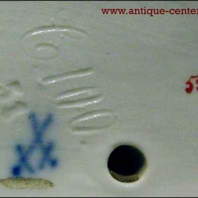 Статуэтка «За работой» (01229)  