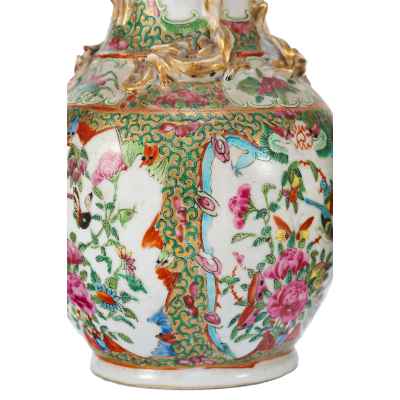 Парные вазы «Розы» Китай Вторая половина XIX века