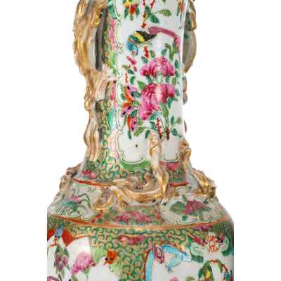 Парные вазы «Розы» Китай Вторая половина XIX века