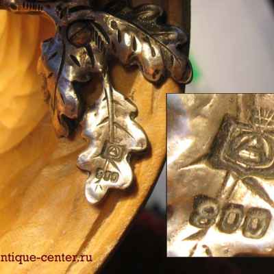 Декоративная ваза «Белочка на ореховой скорлупе»  