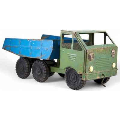 Игрушечная модель самосвала МАЗ жесть, Техоснастка СССР 1980-90 гг. Воронежская область, Россошь, Завод техоснастки 1980-начало 1990 гг