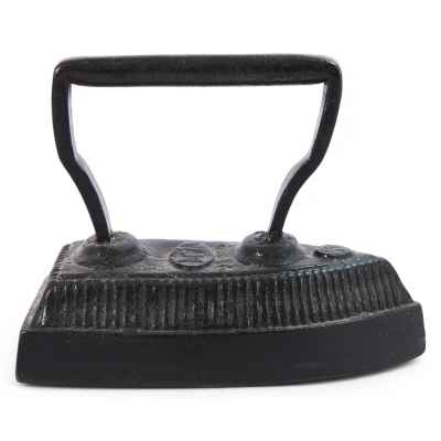 Утюг с клеймом  конец XIX—начало XX вв