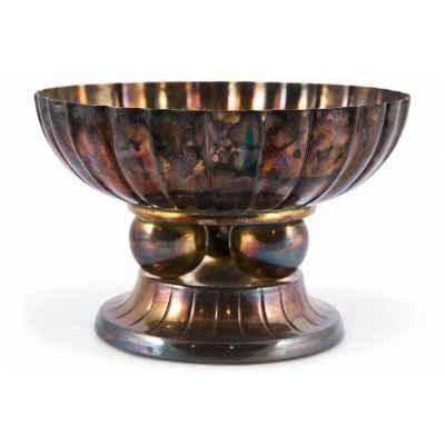 Фруктовница рифлённая ар деко серебрение Европа Начало XX века