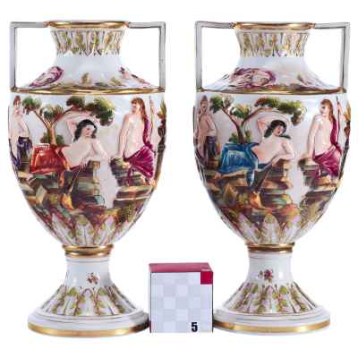 Парные вазы 