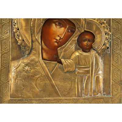 Икона в окладе Богоматерь Казанская масло, латунь, кон. XIX в. 31x26,3x2,9 см.  Конец XIX века