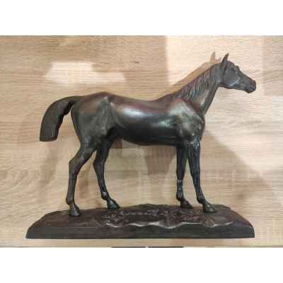 Скаковой жеребец конь литье, чугун Rumene Европа кон XIX в. 29,5x36 см. Европа Конец XIX века