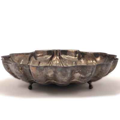 Блюдо для устриц латунь, серебрение Европа пер. пол. ХХ в. 32x31х6,5 см. Европа пер. пол. ХХ в.