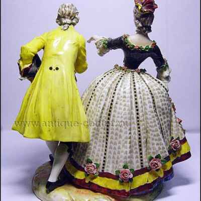 Скульптурная композиция «Танец»  